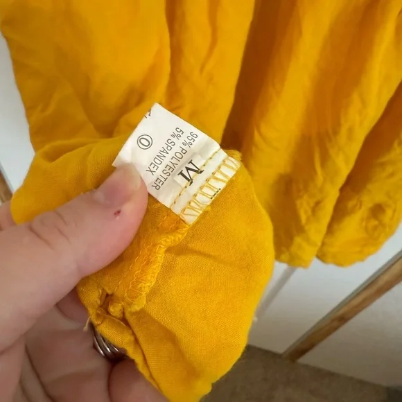 Color Block Tiered Dress - Picture 3 of 5